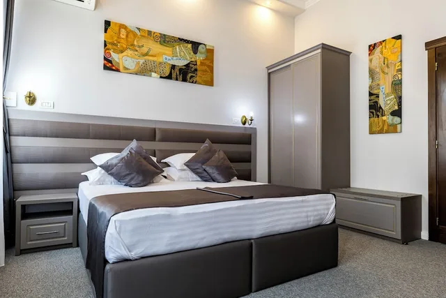غرفة ديلوكس بسرير كينج بغرفة نوم واحدة، La Strada Boutique Villa 5/10