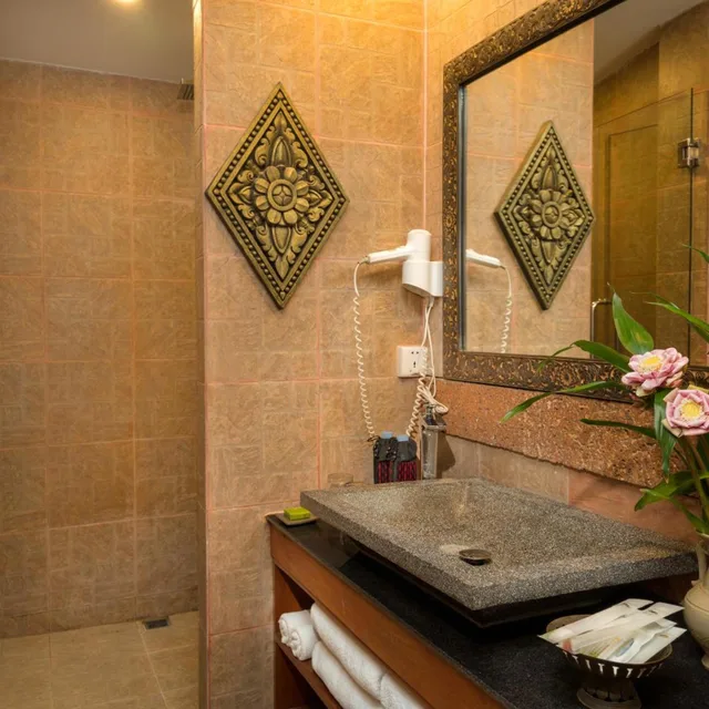 Spa, Suite, Pool View، Golden Temple Hotel 9/9