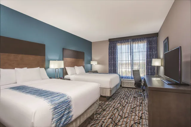 غرفة بسريرين كوين، La Quinta Inn and Suites by Wyndham Cullman 4/10