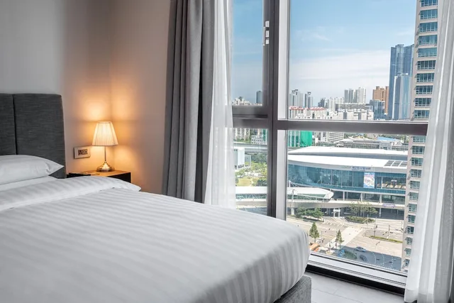 جناح عائلي بسرير كينج وسريرين منفصلين، Haeundae Centum Hotel 2/11