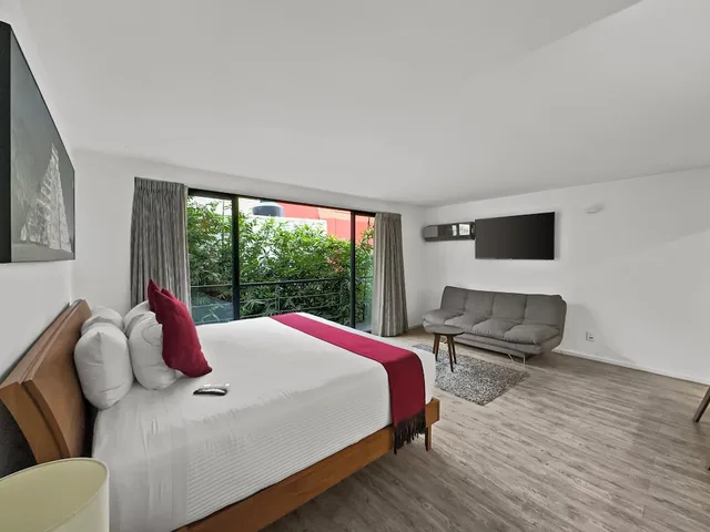 جناح ديلوكس بسرير كينج وسرير كوين بغرفتي نوم، Armonik Suites 9/10