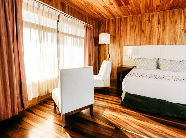 Room, 2 Queen Beds, Gulf View، Heliconia 1/10