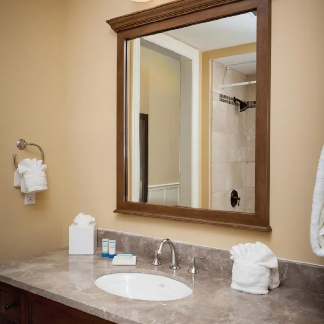 غرفة قياسية بسريرين مزدوجين، Lighthouse Lodge And Cottages 1/1