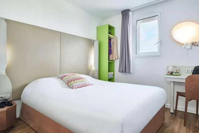 غرفة قياسية بسرير مزدوج، Sure Hotel by Best Western Valence Nord 3/8