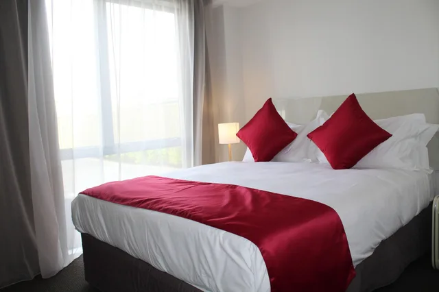 جناح بإطلالة على المدينة بغرفة نوم واحدة، Bealey Plaza Motel 1/3