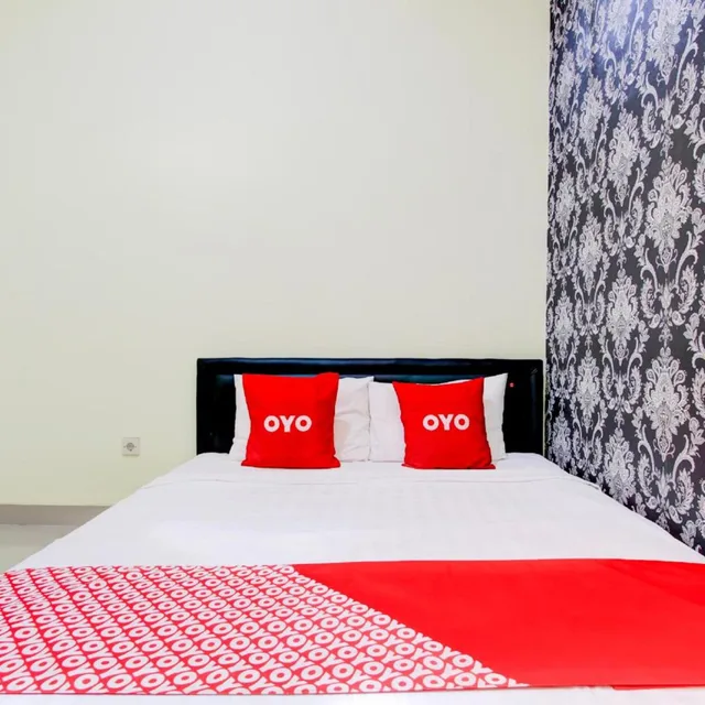 Deluxe, Double Bed, Hotel O Sleman Near Bandara Adi Sutjipto Formerly Joglo Sorogenen 3/5