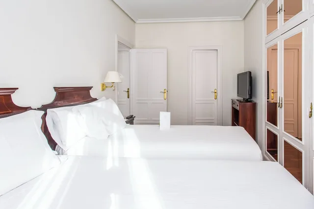 شقة سوبيريور بسريرين منفصلين، Sercotel Europa San Sebastian 1/10