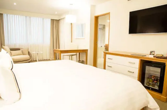 Melia, King Bed، Melia Lima 5/10