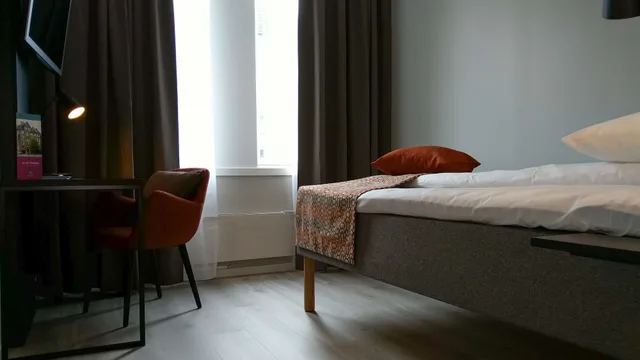 Compact, Single، Quality Hotel Augustin 12/16