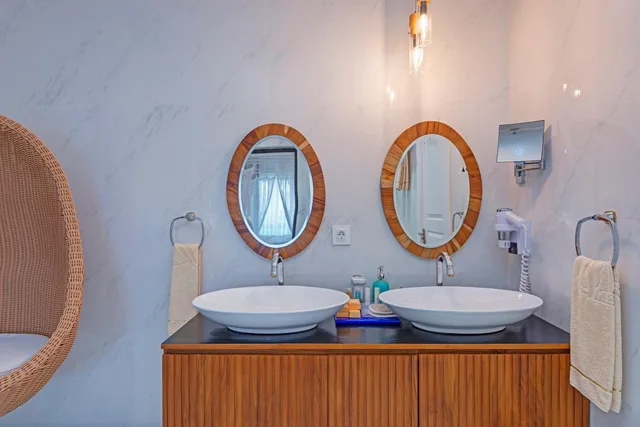 جناح سيغنتشر، Meis Exclusive Hotel 4/10