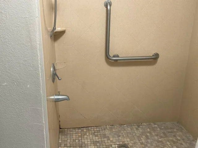 غرفة قياسية بسرير كوين لذوي الإعاقة، Hotel Baton Rouge Mid City 6/7