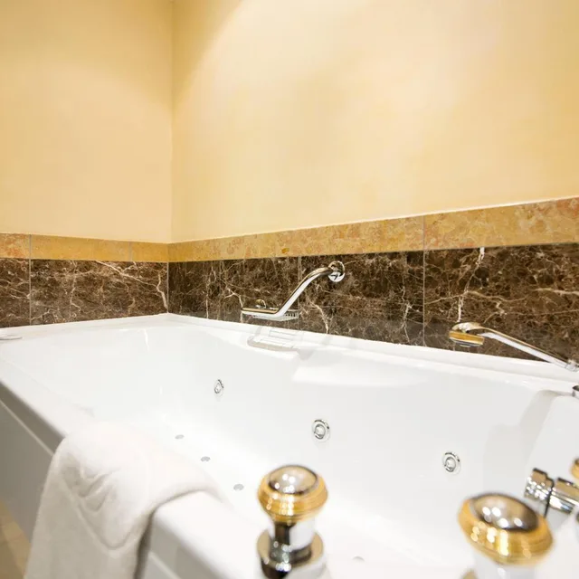 جناح ديلوكس بإطلالة على البحيرة، Swiss Diamond Hotel Lugano 7/9