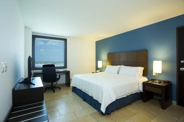 جناح بسرير فردي بغرفة نوم واحدة، Holiday Inn Express Merida 3/8