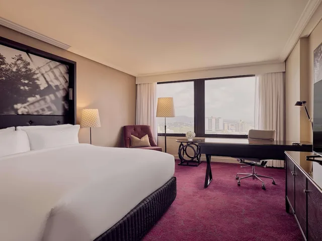 غرفة فاخرة بسرير كينج في طابق مرتفع، SOFITEL BRISBANE CENTRAL 2/6