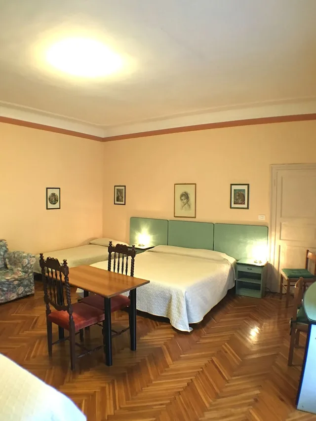 1 Bedroom, Family, 3 Beds, City View, Private Bathroom, Albergo Panorama 3/5