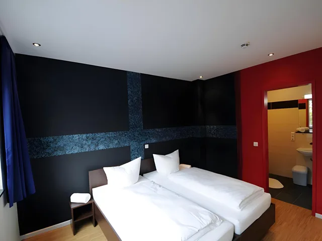 غرفة كومفورت بسرير مزدوج، Holi Hostel Hotel 2/3