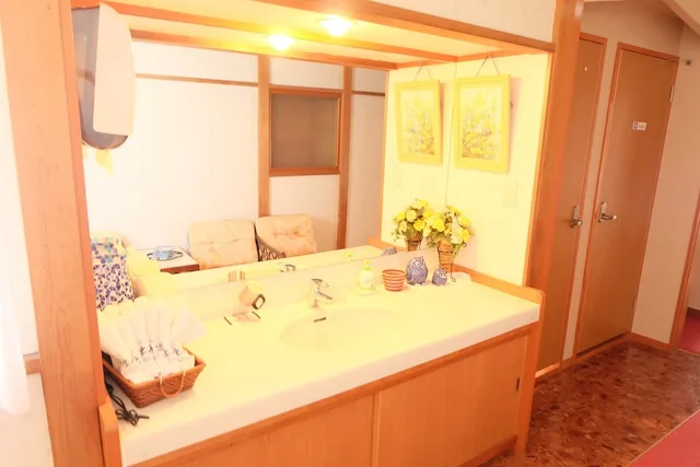 غرفة بسريرين منفصلين، Hinodeya Ryokan 2/5