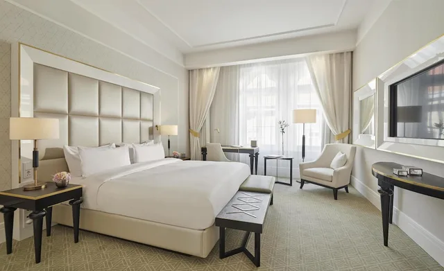 غرفة ديلوكس بسرير كينج، Parisi Udvar Budapest-Unbound Collection By Hyatt 5/10