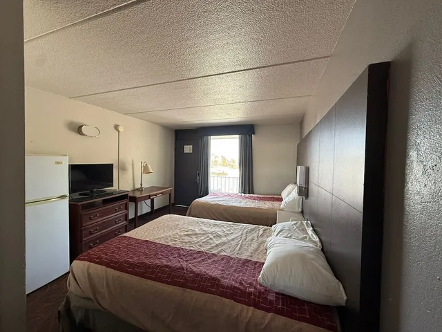 3 Full Beds Non-Smoking، 8 Inn Americus Near Albany I 75 1/10