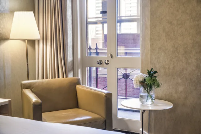 غرفة كلاسيكية بسرير كينج بإطلالة على المدينة، Intercontinental Hotels Melbourne 7/7