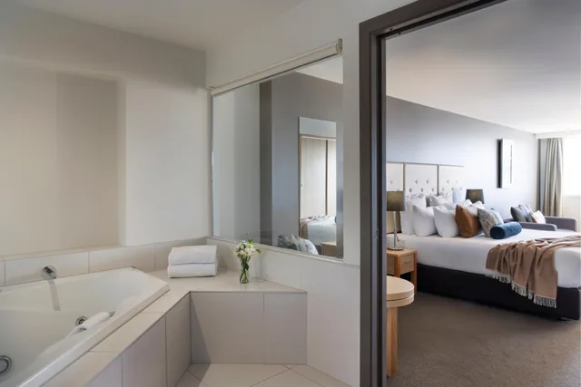 1 Bedroom, Suite, Double Bed, Fable Christchurch 4/4