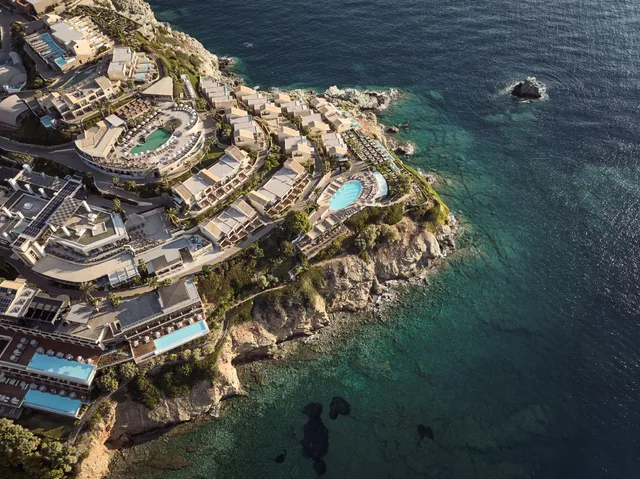 جناح بإطلالة على البحر بمسبح خاص، Seaside A Lifestyle Resort - Adults Only 1/1