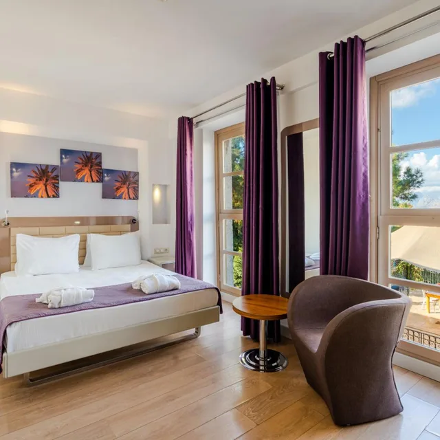 Standard, Double Bed, Lateral Side Sea View, Puding Hotel 4/10
