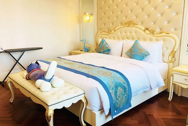 Family Suite, King Bed, Wyndham Grand Kunming East 2/3