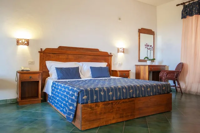 غرفة سوبيريور بسرير مزدوج أو سريرين منفصلين، Qalea Pantelleria 2/3