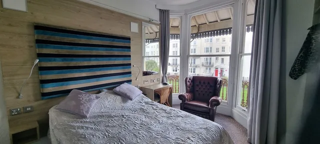 Suite, Double Bed, Sea View, Balcony, Marine View 4/8