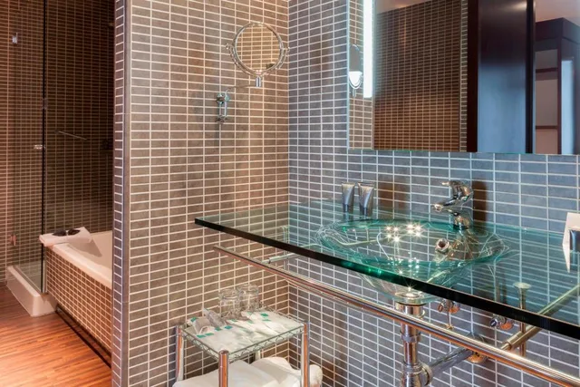 جناح بسرير كينج، AC Hotel by Marriott Madrid Airport 6/6