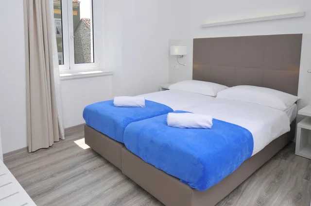 غرفة سوبيريور بسرير كوين وسرير فردي، BOUTIQUE HOSTEL JOYCE 6/10