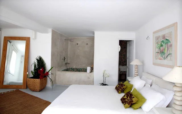 غرفة ديلوكس بإطلالة جزئية على البحر، Ostraco Suites 3/10