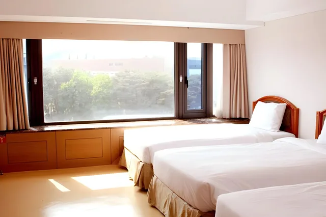 Ondol Triple، The K Hotel Gyeongju 2/2