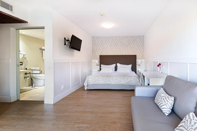 غرفة بإطلالة على المسبح مفردة بسرير كوين، Hotel Arena Suite - Adults Only 9/10