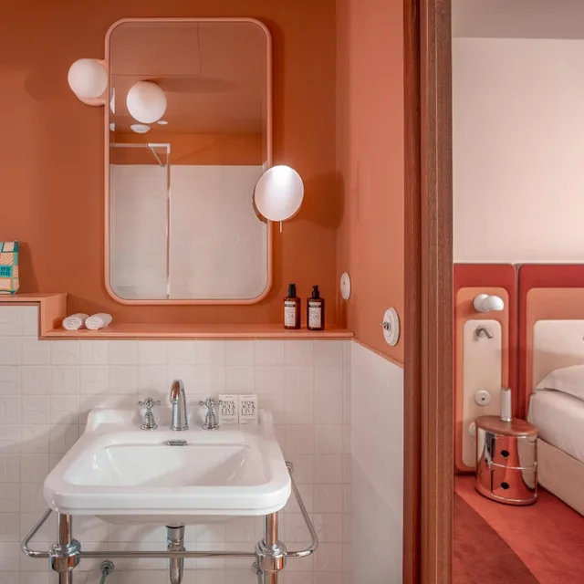 Deluxe, Double or Twin Bed, Jetted Tub, Hotel Saint Andre Des Arts 8/10