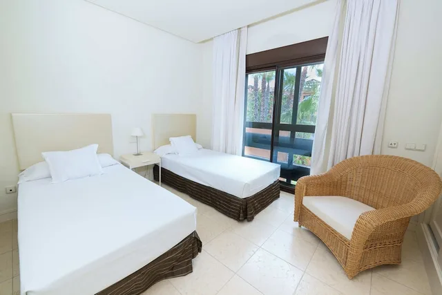 3 Bedrooms, Luxury, Apartment, 1 Double and 4 Single Beds, Private Pool، APARTHOTEL NOVO RESORT5 3/10
