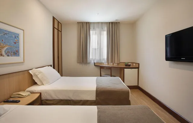 غرفة عائلية بسرير مزدوج، Windsor Plaza Copacabana 4/8