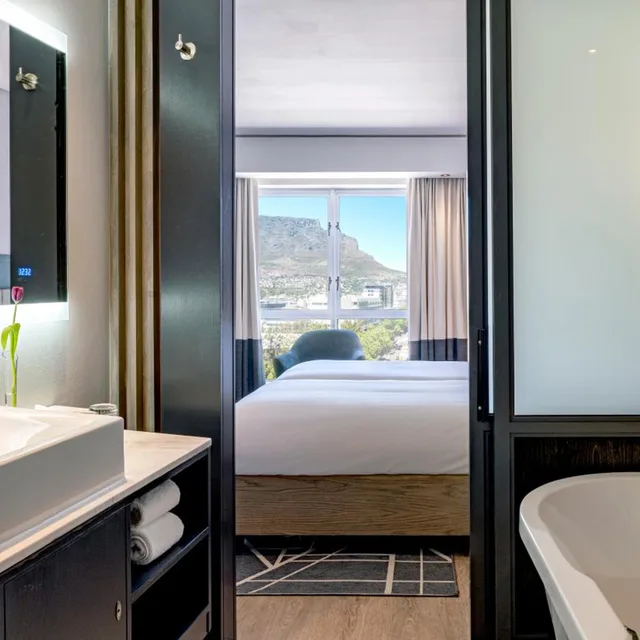 Room, Twin Beds, with View, Hyatt Regency Cape Town 7/7