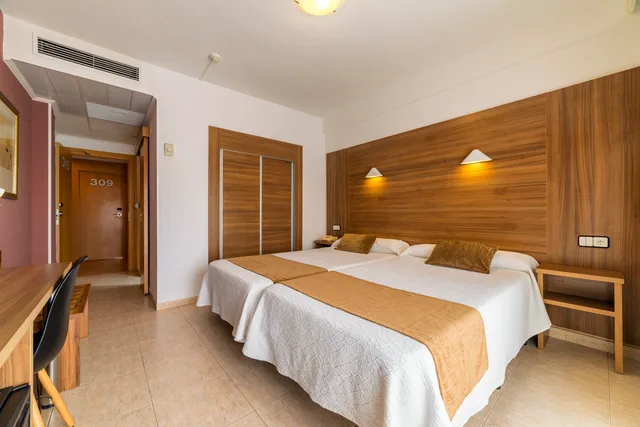 غرفة قياسية بسرير مزدوج أو سريرين منفصلين، Prince Park Hotel 3/5