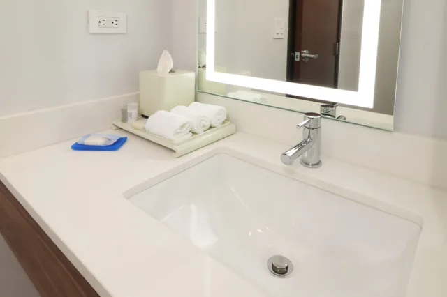 غرفة قياسية بسرير فردي، Holiday Inn Express And Suites Ensenada Centro 5/7