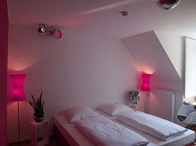 غرفة بسرير مزدوج، LANDHOTEL HOF BEVERLAND 1/7