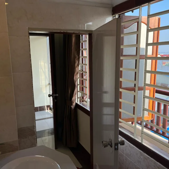 غرفة مفردة، Queen Wood Hotel 6/6