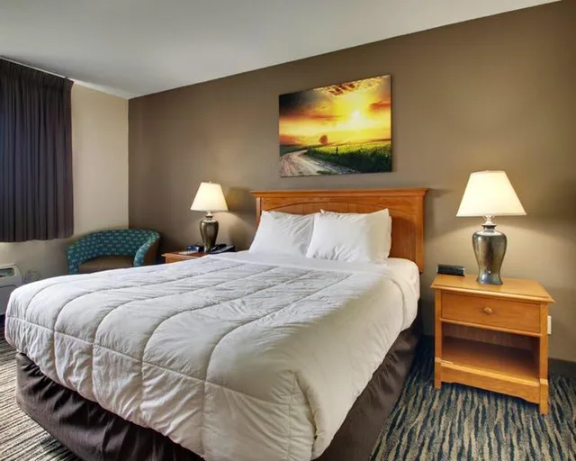 غرفة بسرير كوين، Everspring Inn Suites 3/3