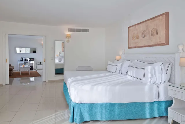 جناح جونيور بسرير مزدوج، ME Marbella 2/10