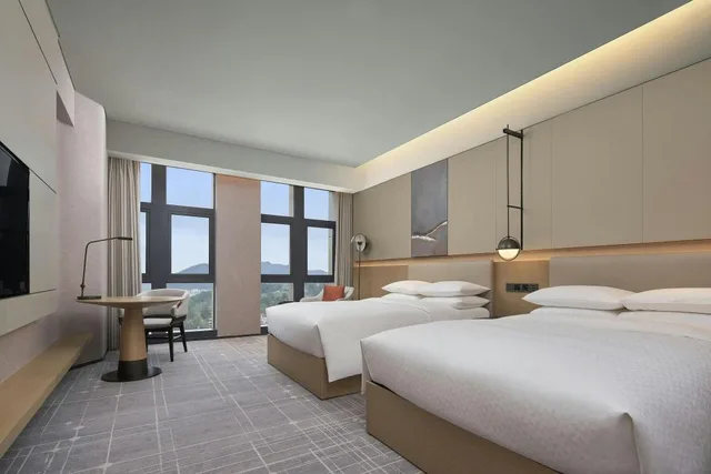 غرفة قياسية بسريرين مزدوجين، Four Points by Sheraton Guiyang, Huaxi 1/2