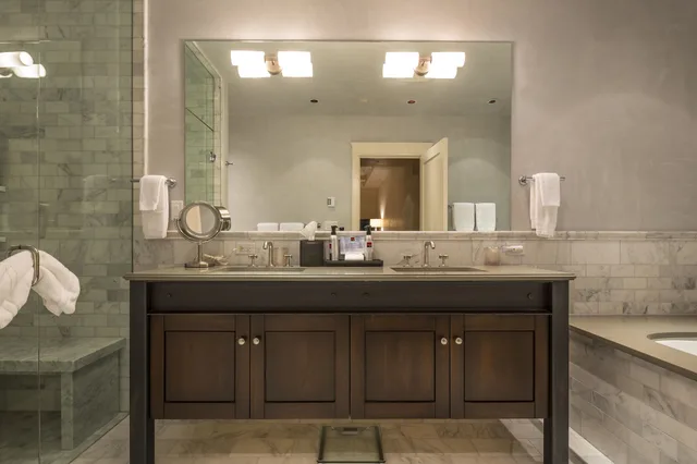 3 Bedrooms, King and Queen and Twin Beds, The Auberge Residences at Element 52 8/8