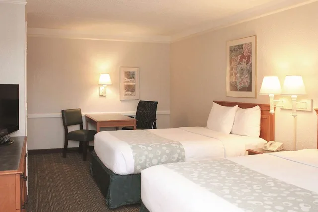 غرفة بسريرين مزدوجين، La Quinta Inn By Wyndham Tyler 4/6