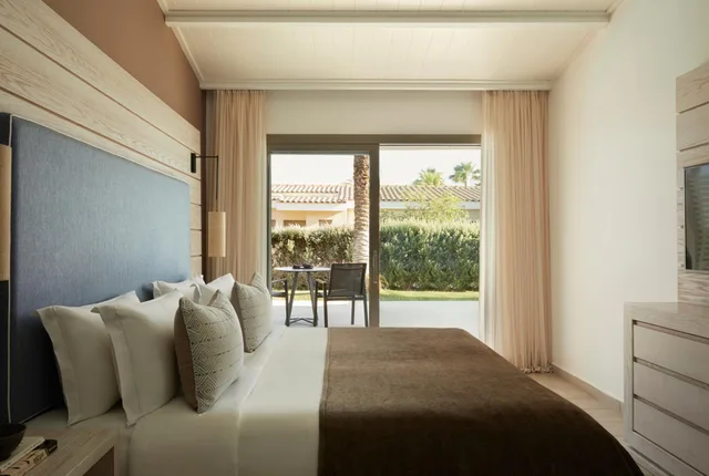 1 Bedroom, Suite, Garden View, Bungalow Area، Mare Ayia Napa 3/4