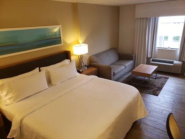 غرفة بسرير كينج، Holiday Inn Express Pittsburgh-North(Harmarville) 2/6